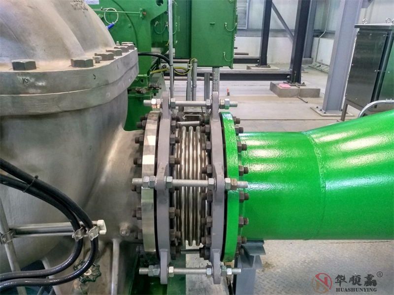 波紋膨脹節安裝在油路管道